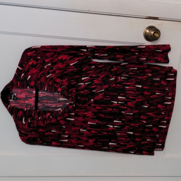 Rafaella Size L Red Black and White Polyester Spandex Tunic Top with Cowl Neck - Picture 1 of 5